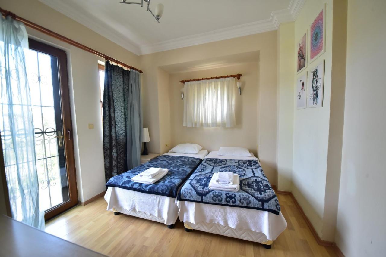 Villa Phoenix Фетие Екстериор снимка
