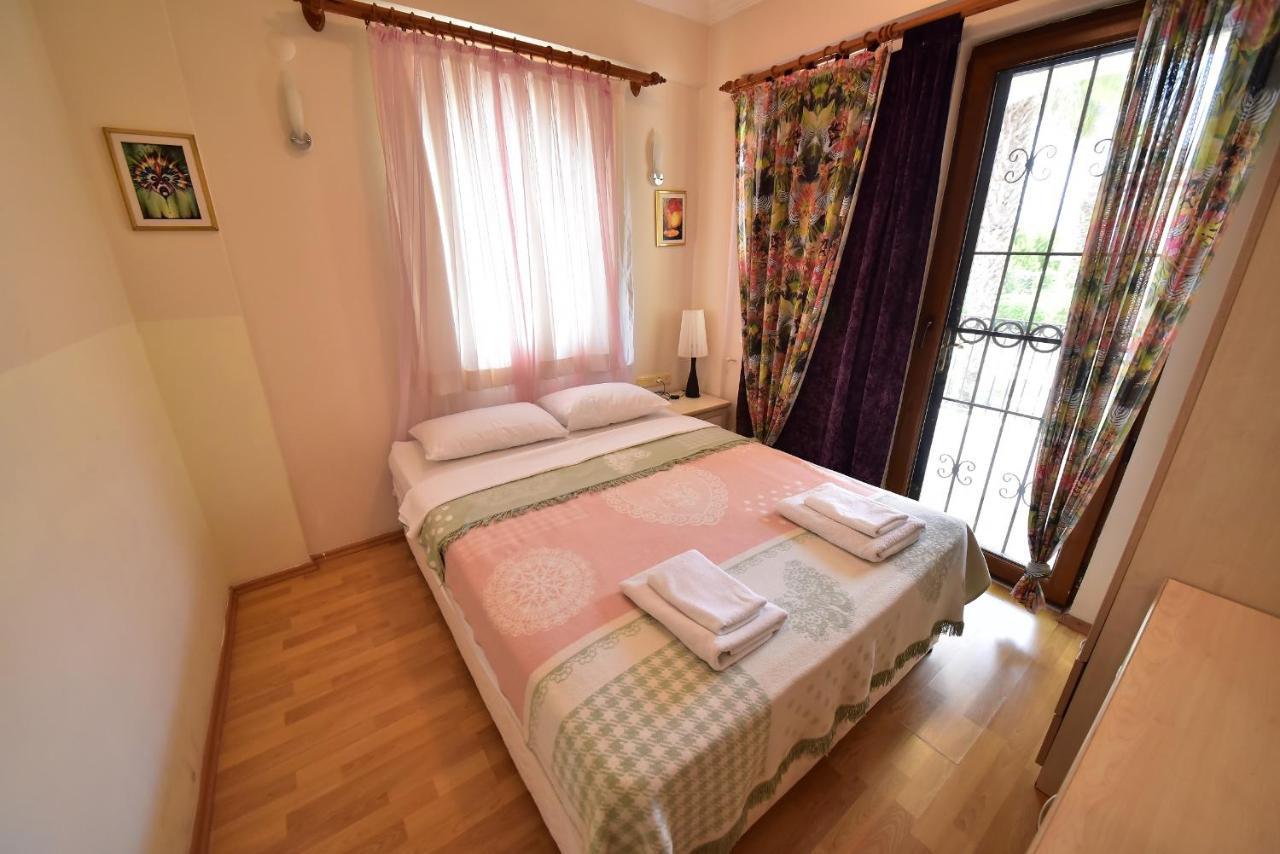 Villa Phoenix Фетие Екстериор снимка