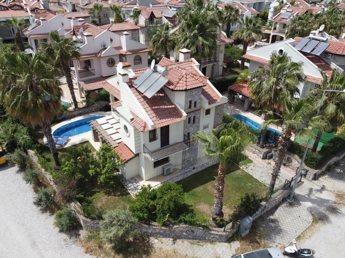 Villa Phoenix Фетие Екстериор снимка